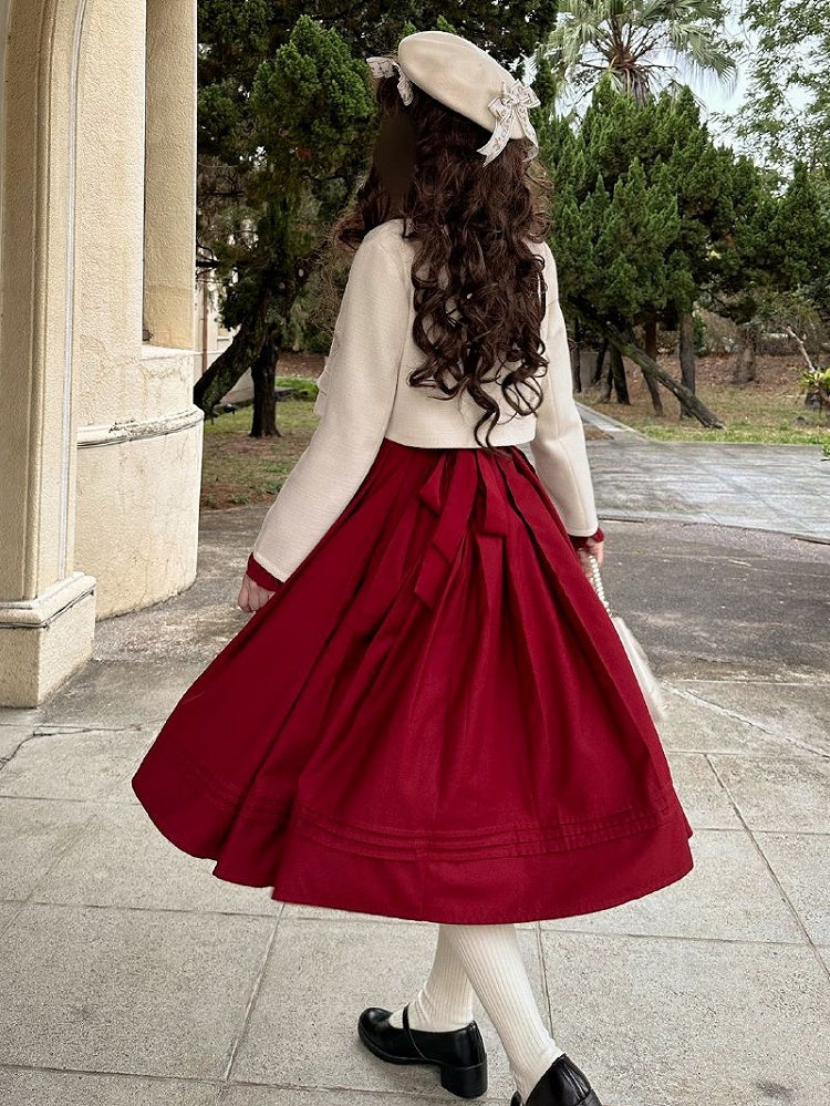 Weiße Tweedjacke mit Blumenstickerei