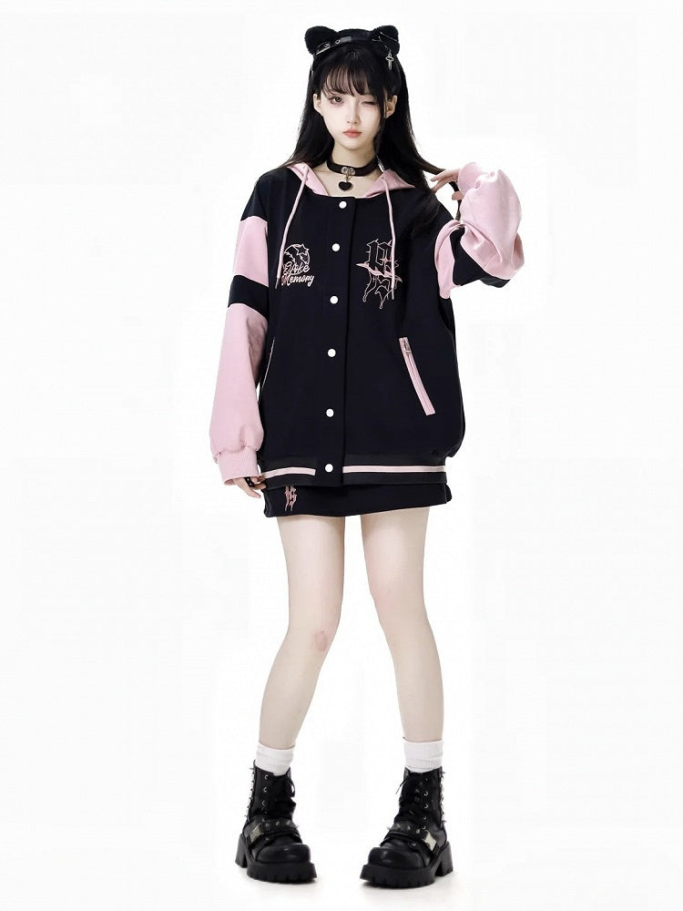 黒の刺繍スカート