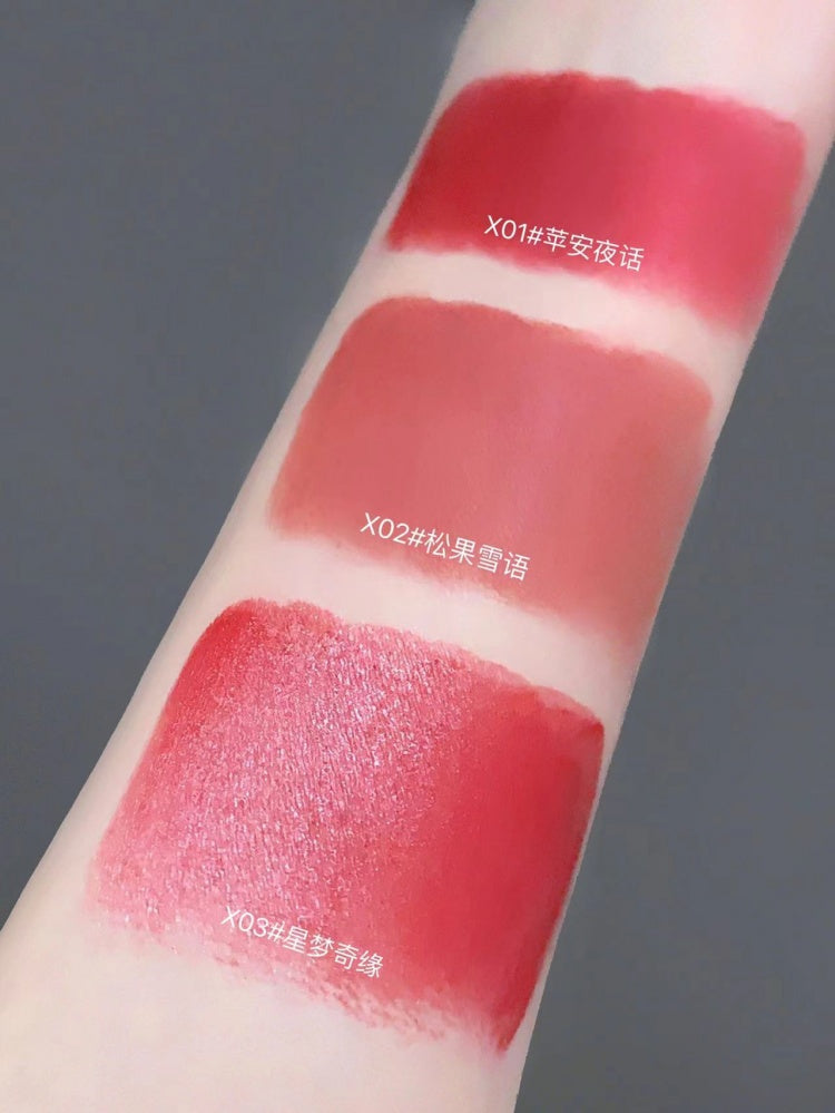 Rotkäppchen-Hasen-Lippenstift