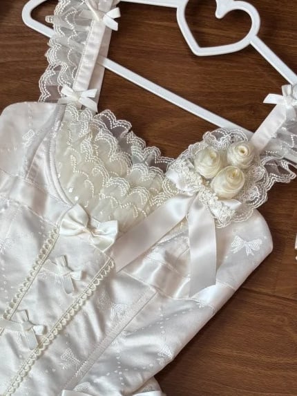 Sweet Lolita Beige Floral Brooch