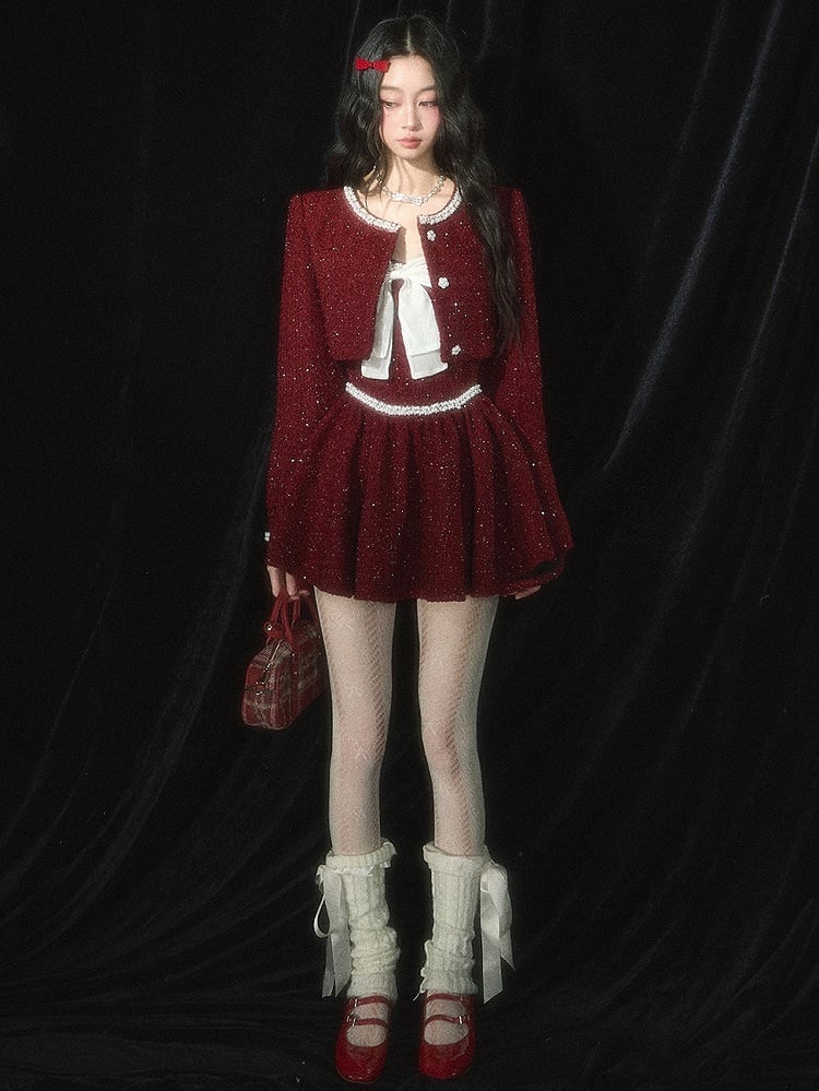 Weihnachtsrote kurze Tweedjacke mit Perlendetails