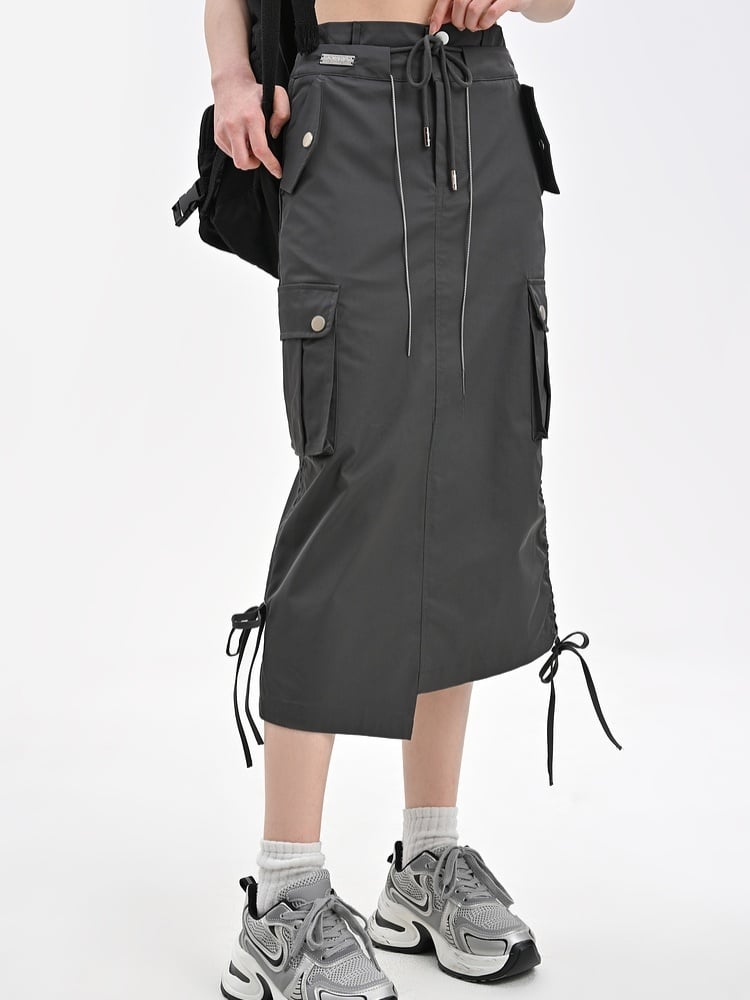 ウエストとグレーのドローストリングカーゴスカート裾アシンメトリービタースイート
