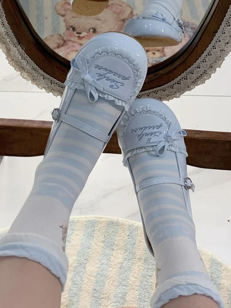 Trim Flats Toe Runde PU Rüschen Stickerei Brief Blau Baby Leder