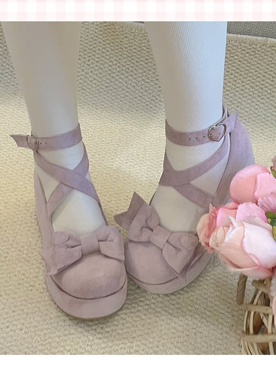 Herz Schuhe Crisscross Lila und Plattform Applique Design Akzent mit Schleife Süß
