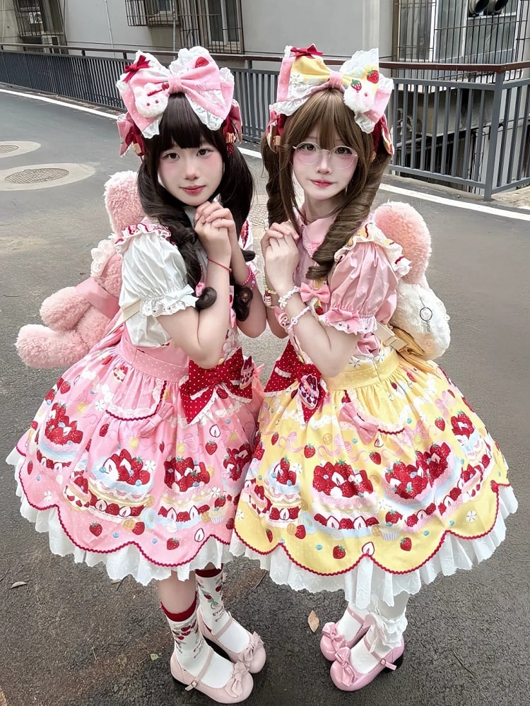 オーバーオールプリントとストロベリードレスイエローデザートロリータスイート