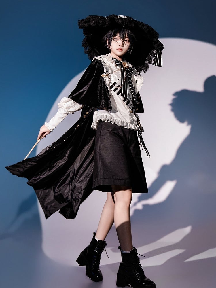 Schwarz-weißes Ouji-Lolita-Komplettset – weißes Hemd + schwarze Shorts + schwarze Robe mit Musiknoten-Aufdruck