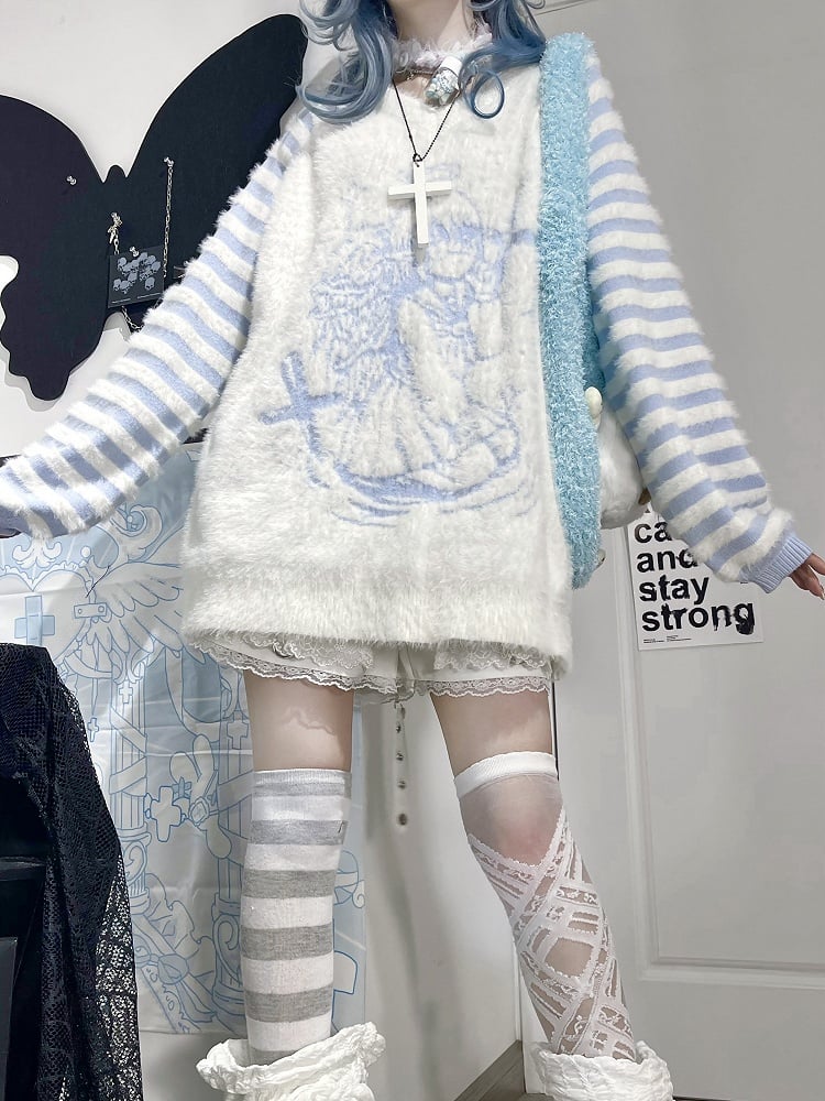 Tenshi Kaiwai – Lockerer Pullover mit V-Ausschnitt und blau-weißem Engel-Print