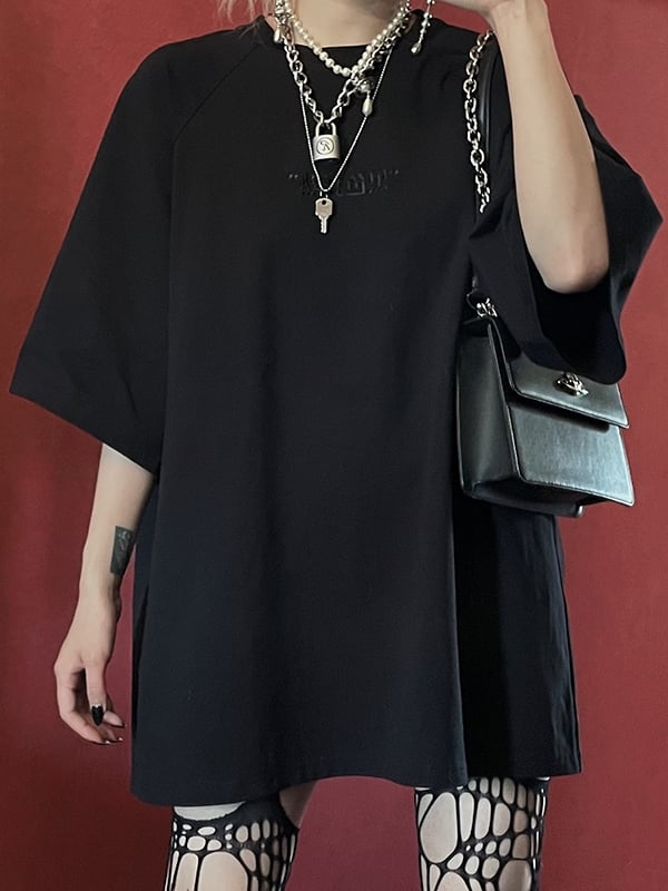 Oversized Dark mit Kleid Black Frenzy Tonal T-Shirt Stickerei