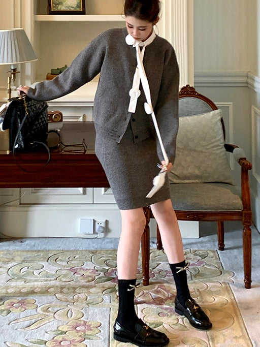 Schwarz/Milchweiße Wadensocken mit Strass-Schleife