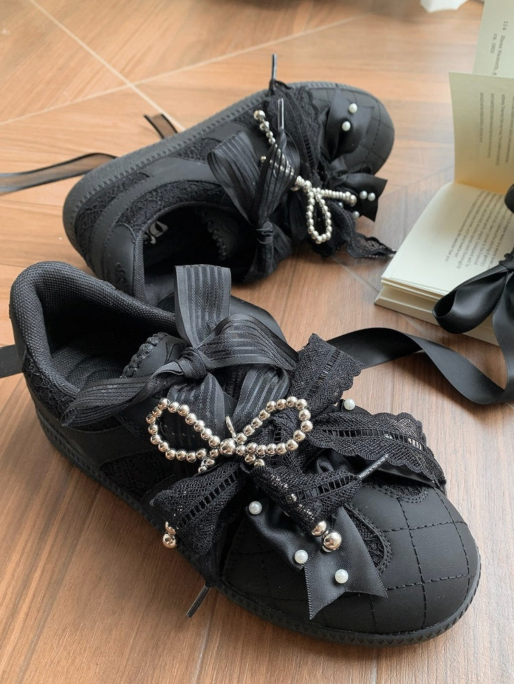 Verzierte Vorderseite Perlen Schwarz Schleife Schnürung Spitze Top Krawatten Sneakers bei
