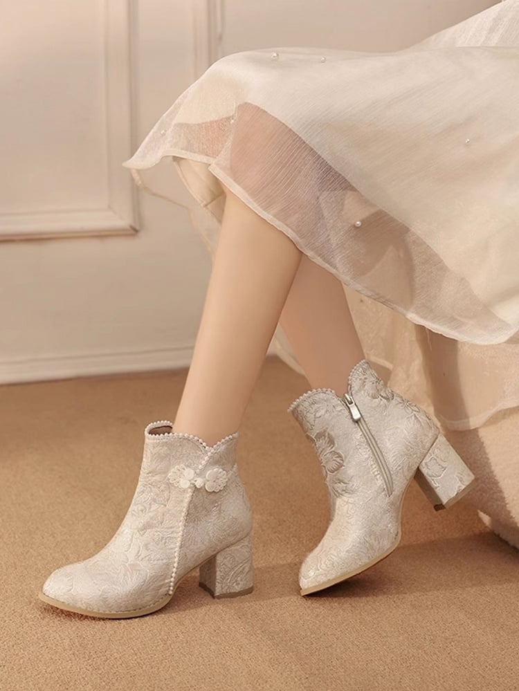 Qi Embellishments Normale/Verdickte Version Stiefel Frosch Lolita Akzent Beige Knopf Satin Perlen Blumenmuster -