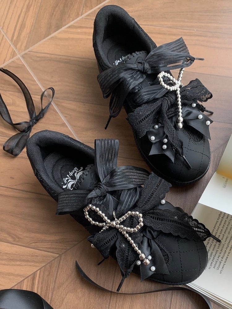 Verzierte Vorderseite Perlen Schwarz Schleife Schnürung Spitze Top Krawatten Sneakers bei