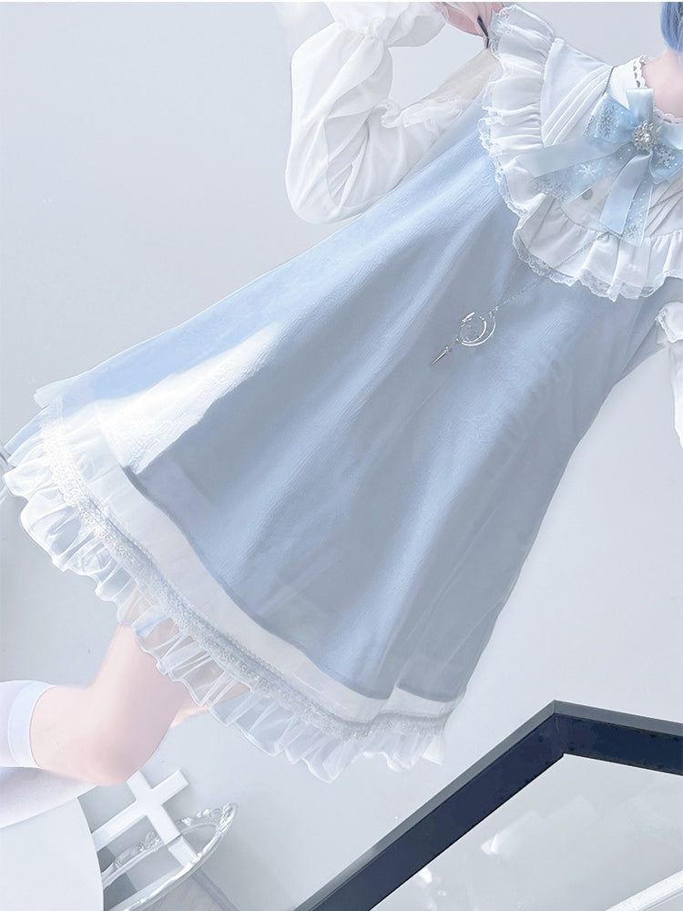 Robe Jirai Kei bleu clair à manches longues et bordures en dentelle style mines terrestres