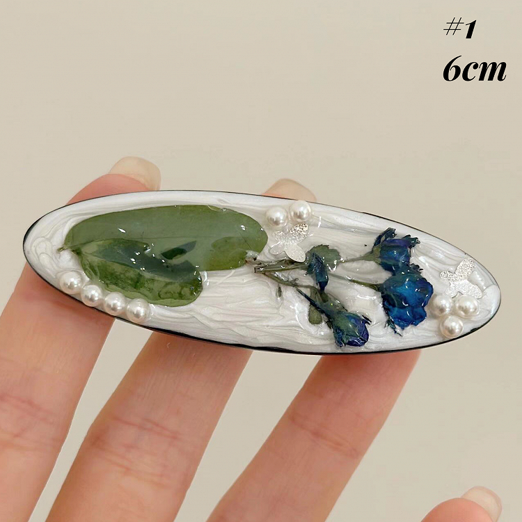 油絵風の花柄ヘアクリップ