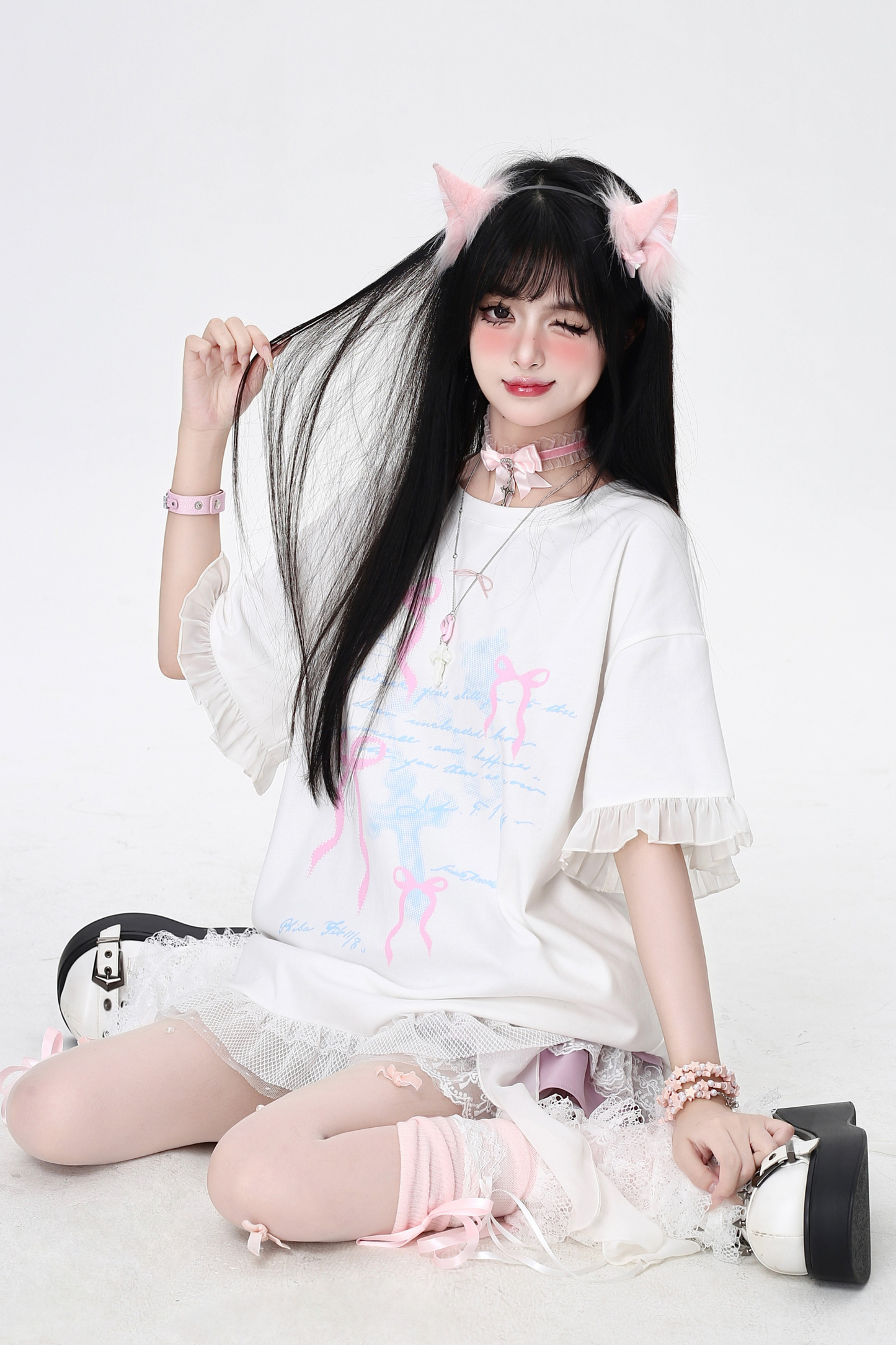 belt ribbon Loose with T-shirt
