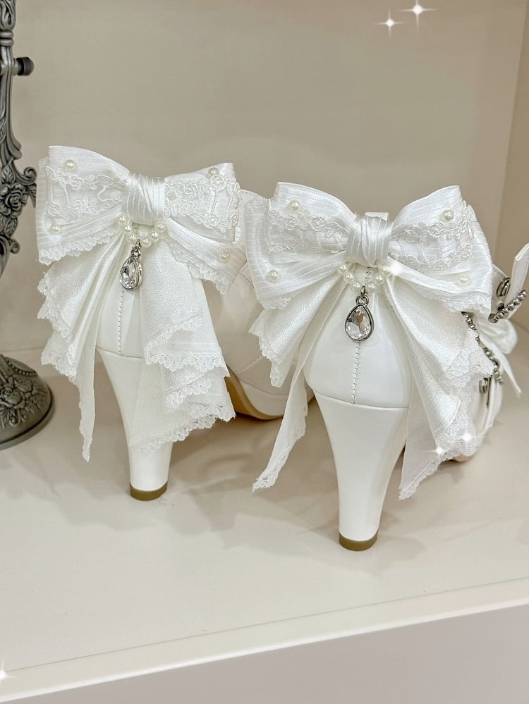 High Crisscross Heart Top White at Bow Buckle Heels Design