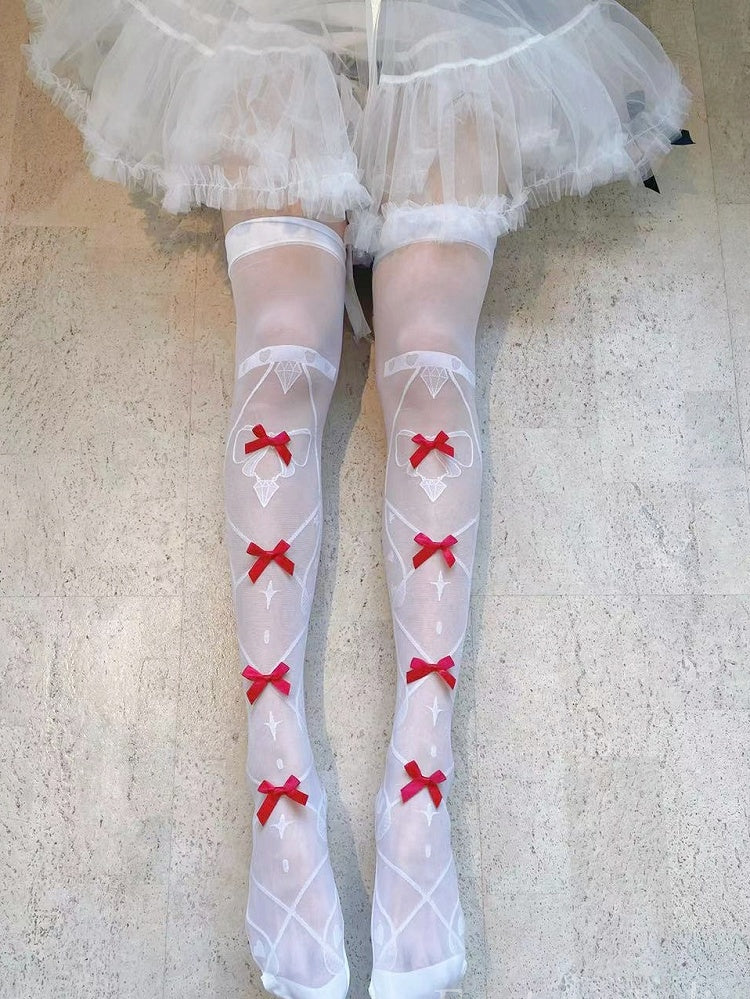 Lolita-Overknee-Strümpfe mit Schleifendetails und kreuz und quer verlaufendem Streifendruck