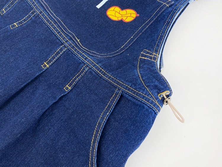 Inspired – Blau karierter Jeans-Overall mit Schleife hinten