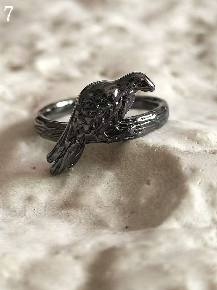 7 Raven Options Ring Gothic Design