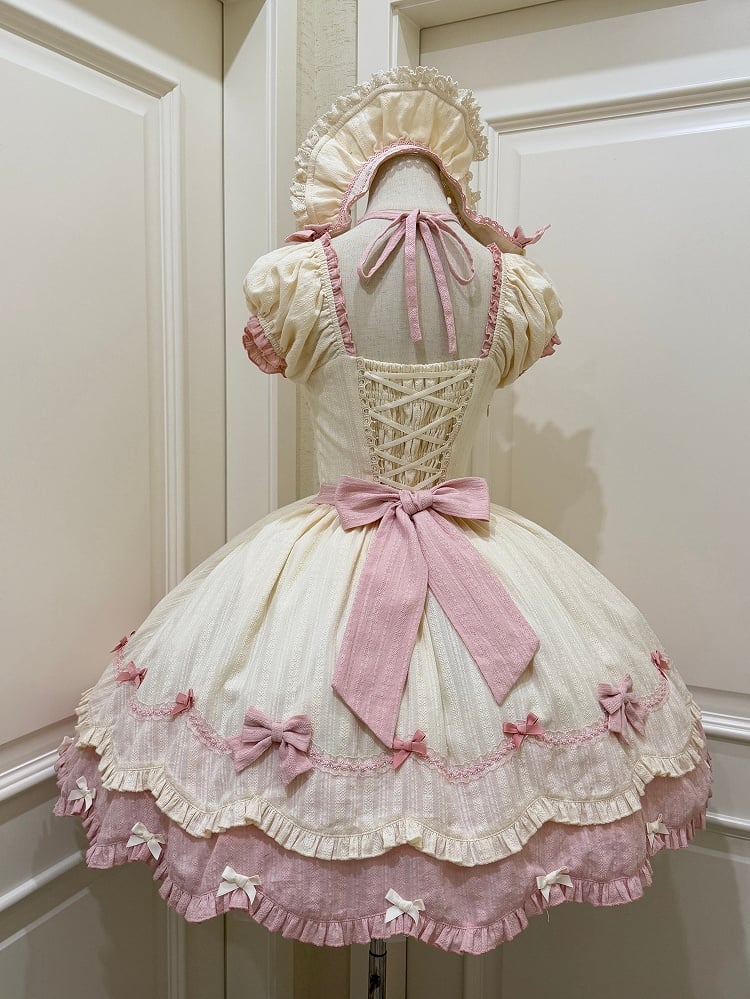 Gewellter Rand, Scool Lolita-Baumwolle, gelber Rock, Akzente, rosa Kleid und Schleife, alte Borte
