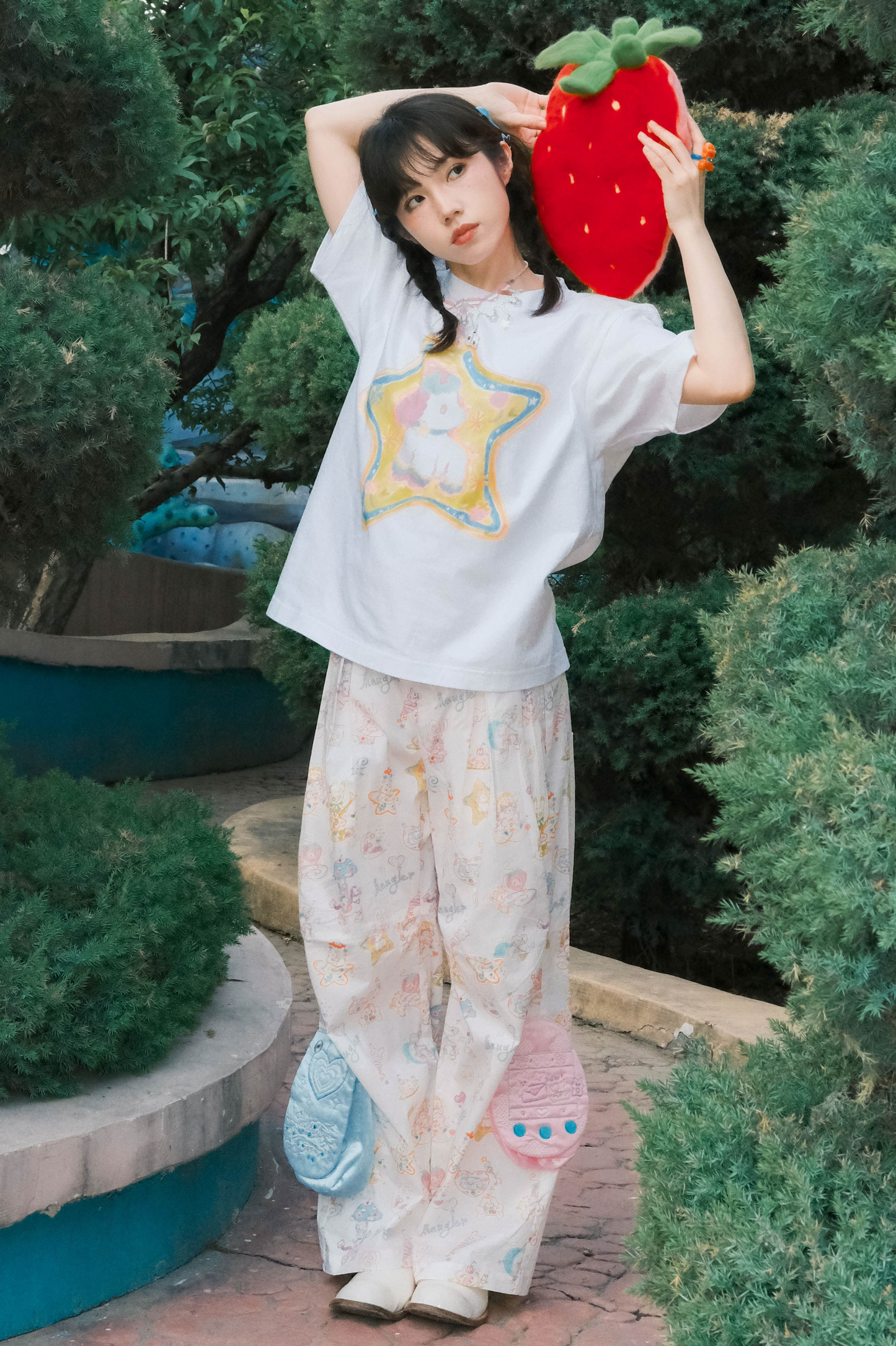 T-Shirt Love mit Sternen-Print