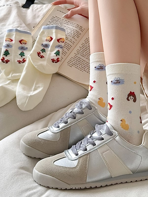 Print and Calf With Apple White Socks Options Floral 4