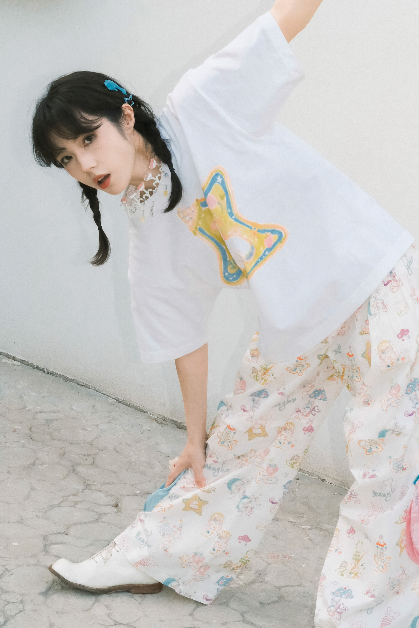 T-Shirt Love mit Sternen-Print