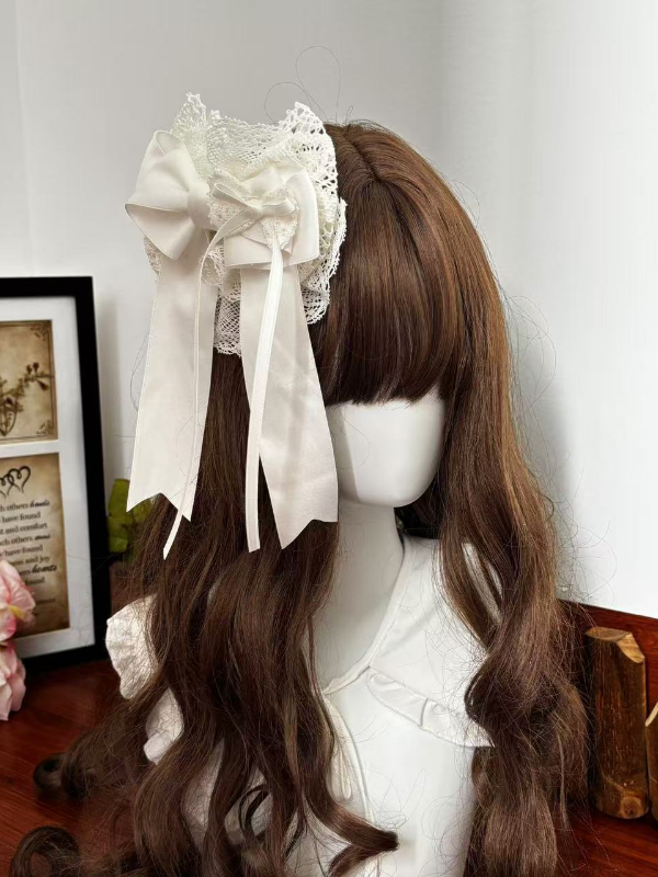 White / Black & White Floral Hairclip