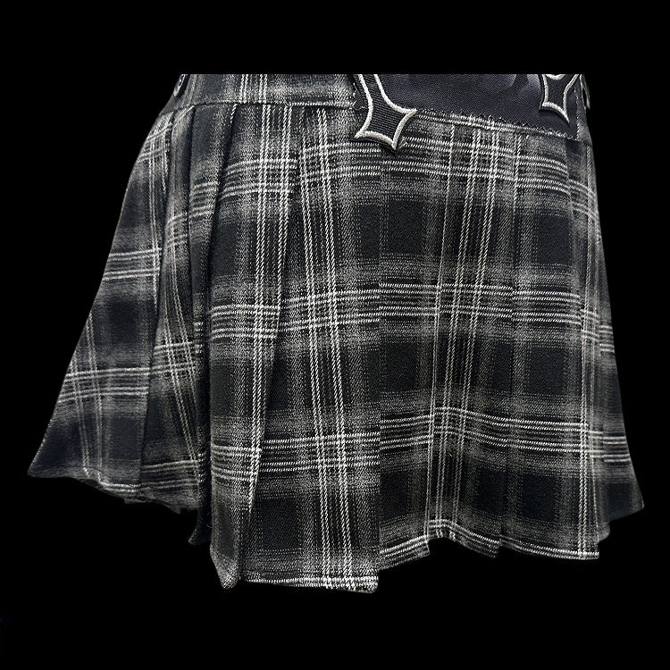 Punk Grey Cross Applique Low Waist Plaid Pleated Mini Skirt with Free Waist Chain