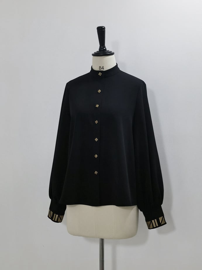 Long Embroidery Shirt Style Black Cuffs Gold Lolita Ouji Sleeves with Egyptian