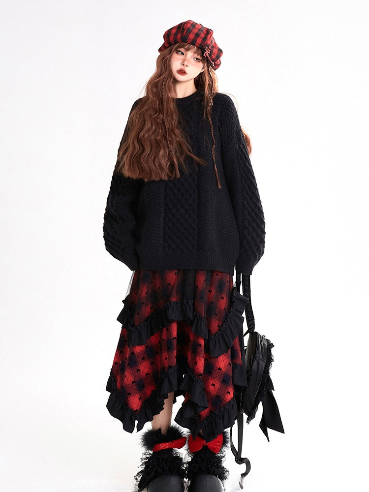 Black Round Neck Loose Sweater