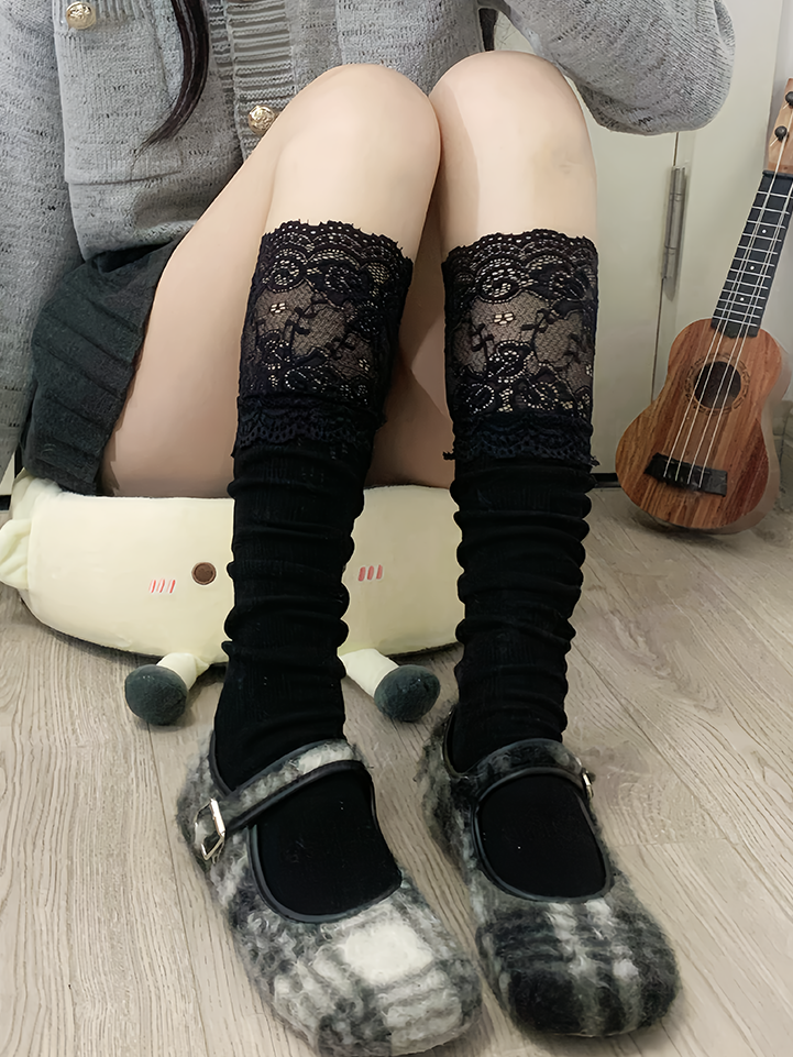 Chaussettes mollet blanches/grises/noires avec bordure en dentelle douce