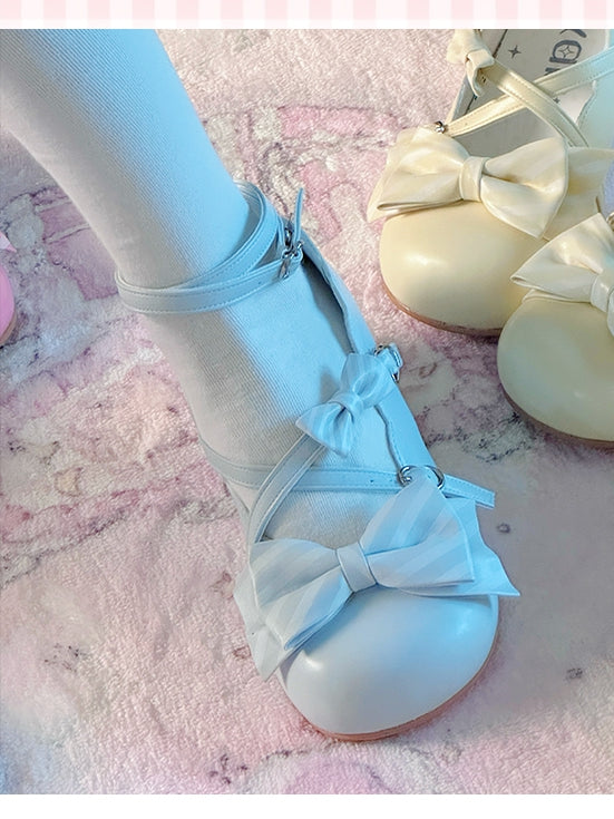 Lolita - Mittelhoher Absatz mit Schleifendekor und gestreiften hellblauen Sweet Jane-Schuhen Mary