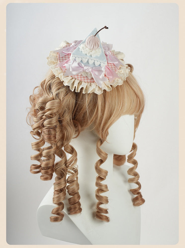 Süßer Lolita-Kuchenhut in Blau und Rosa mit Rüschenbesatz und dreieckiger Schleife