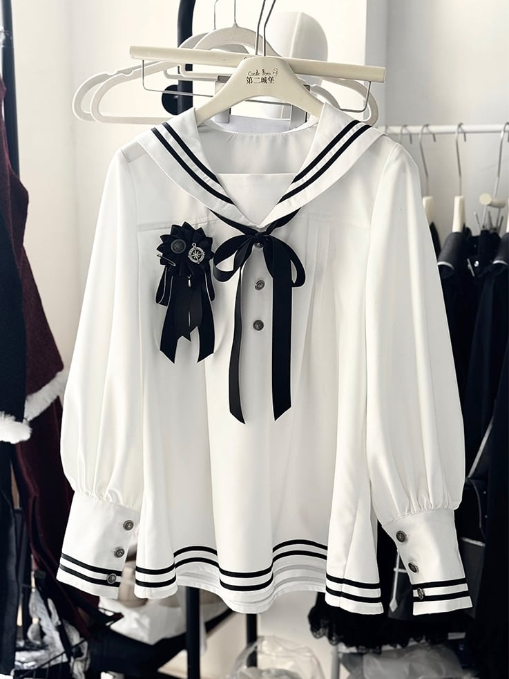 Shirt Sailor White and Collar Long Sleeves Black Shorts