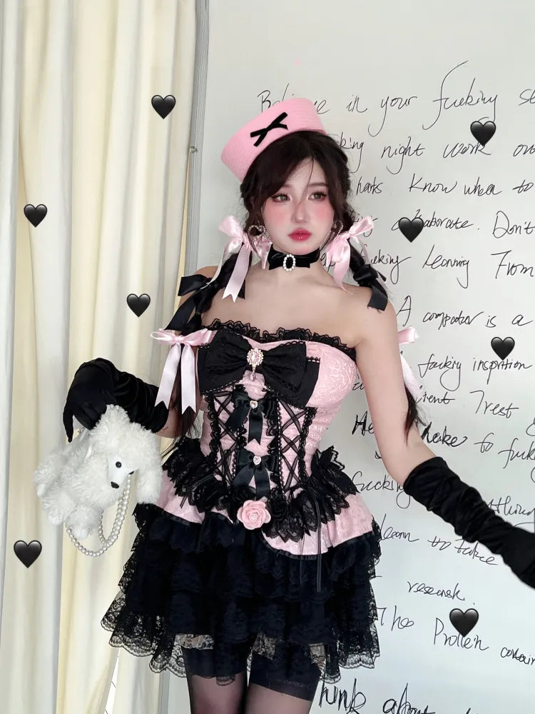 黒とピンクのレースアッププリンセスストラップレスコルセットトップ/黒のレースブルマー