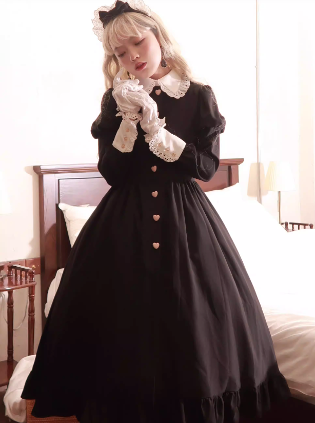 Long Volume Reservation Maid Aplon Frill Dress