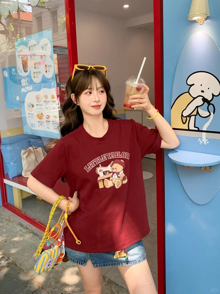 Neck Loose Cartoon Bear Print Wine Red Round T-shirt