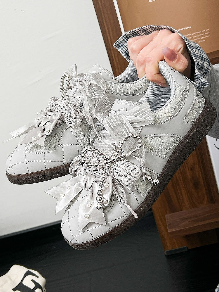Krawatten Grau Perlen an Spitze Sneakers Vorne Top Schnürung Verzierte Schleife