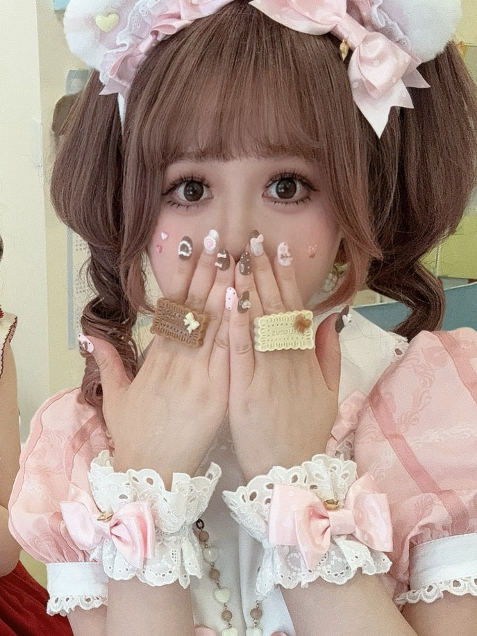 Bowknot Chocolate White/Brown Decorated Ring