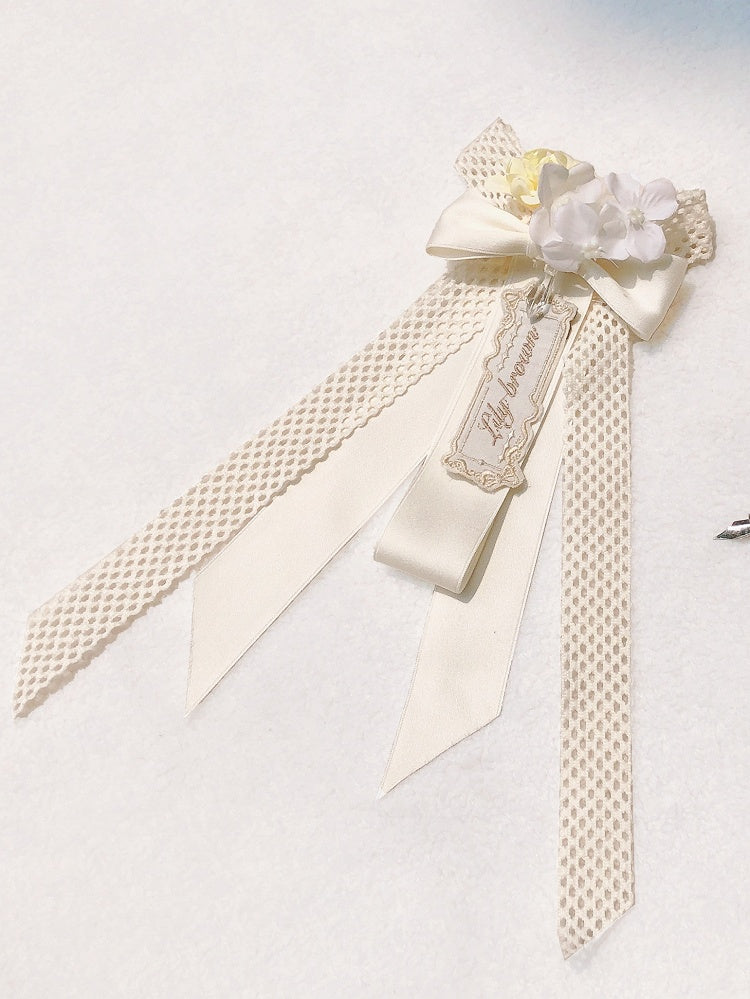 Floral Beige Design Brooch Bowknot