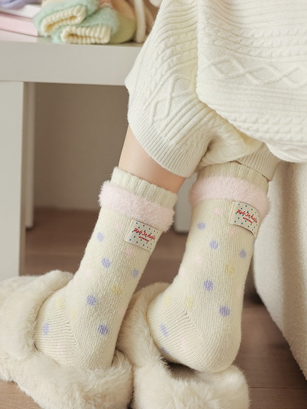 Creamy Yellow Cute Polka-dot Pattern Calf Socks