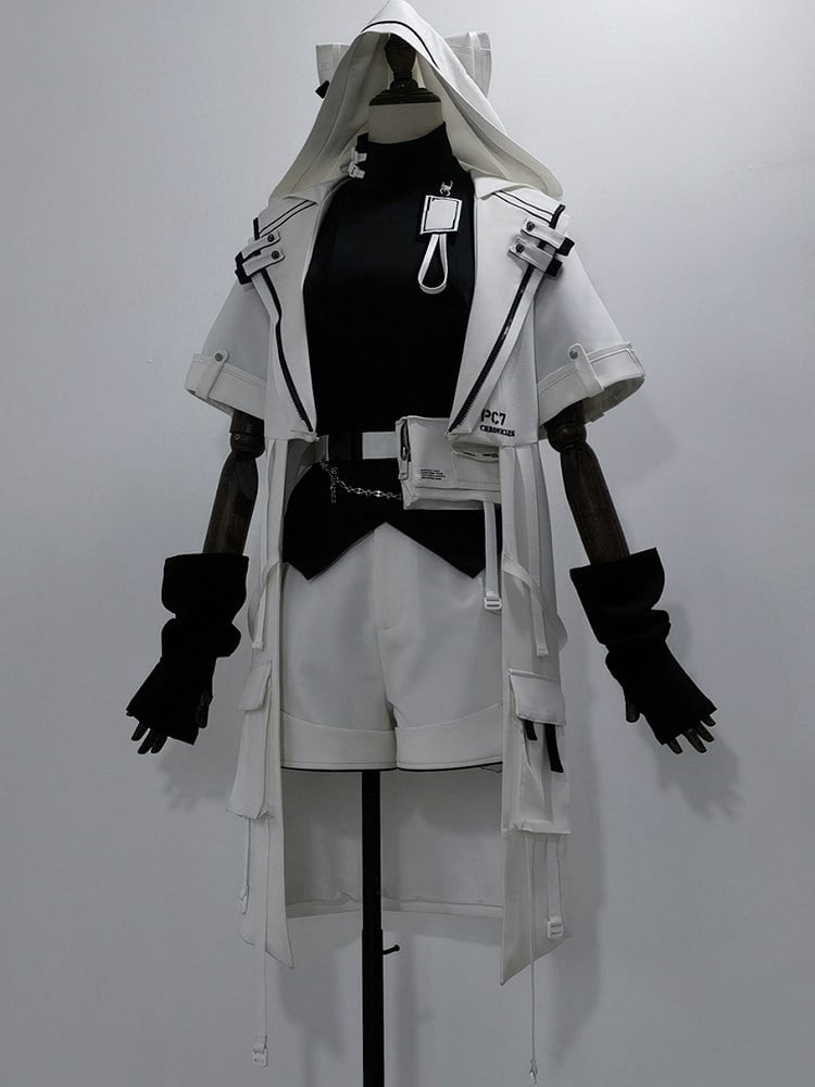 White Belt Buckle Waist Bag with Techwear Cyberpunk