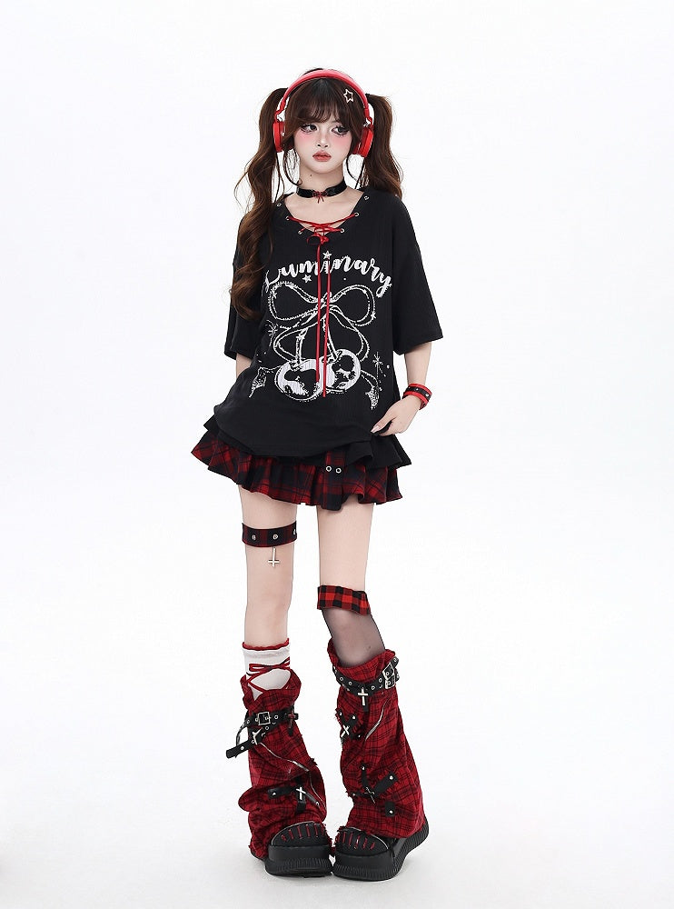 Print T-Shirt with V-Neck Lace-up Neckline Black/White Cherry Detail