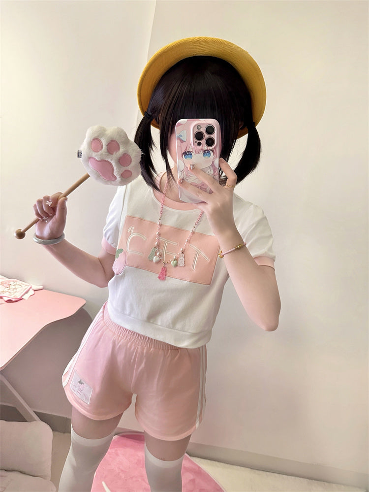 Rosa Shorts mit elastischer Taille und Oberschenkellänge