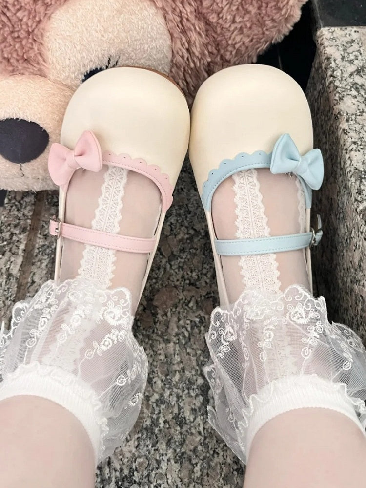Beige Schleife Süße flache blaue PU-Akzente rosa nicht übereinstimmende Schuhe