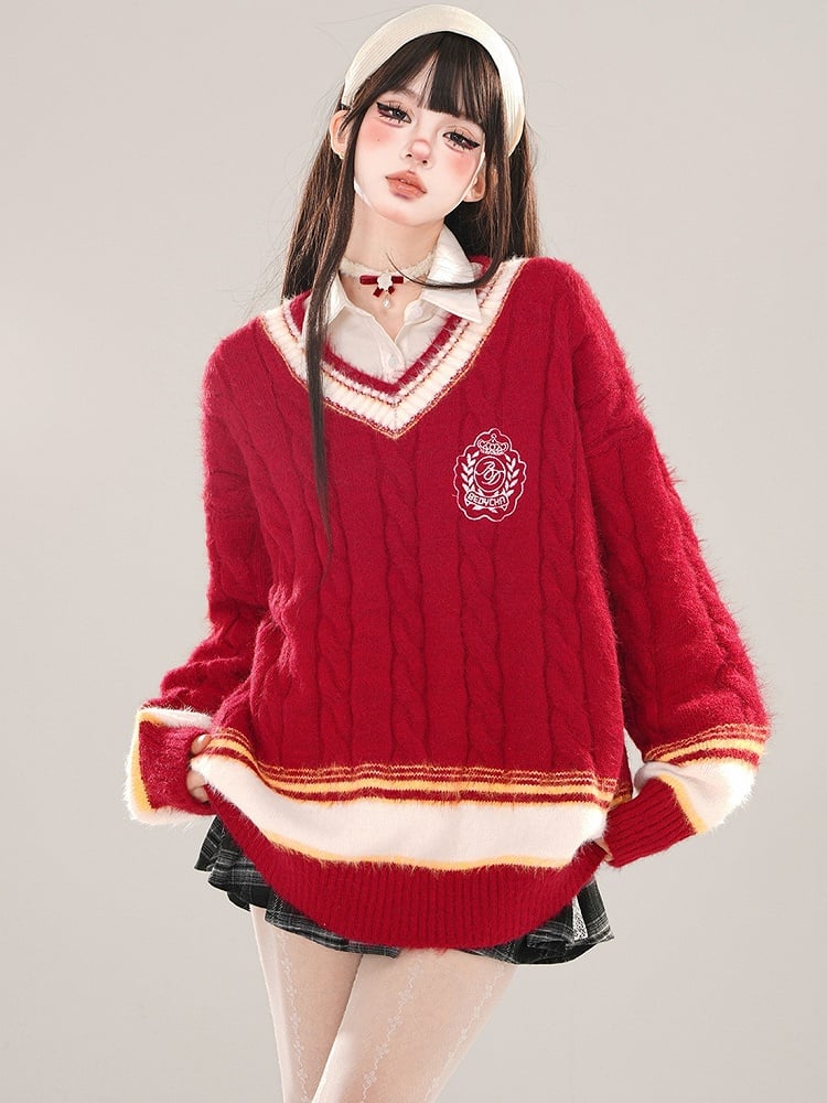 Roter, lockerer Pullover im Preppy-Stil mit V-Ausschnitt