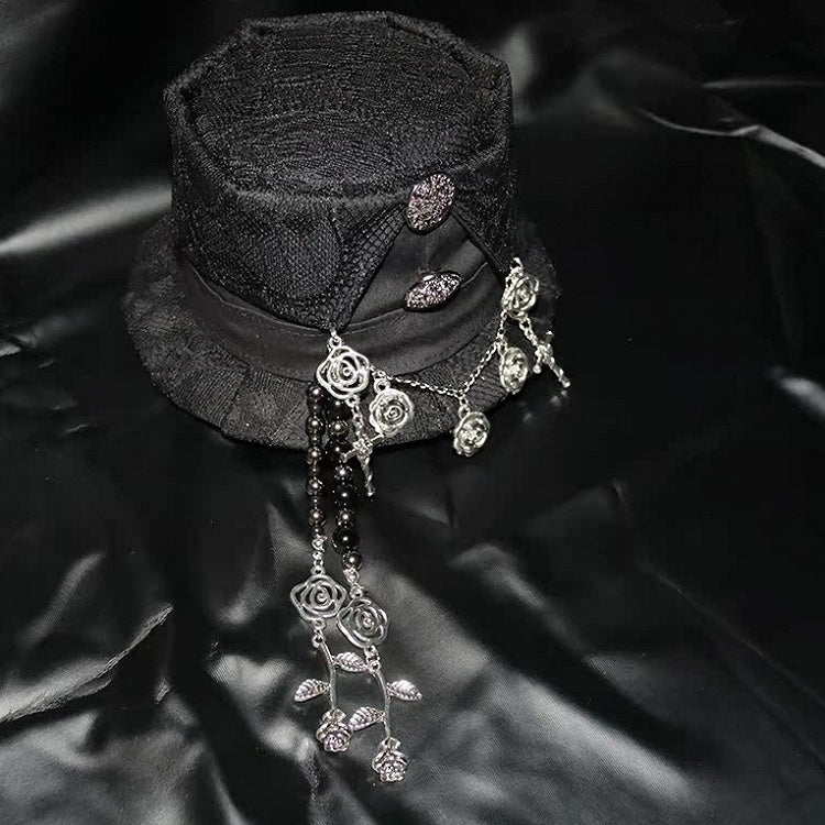 Mini Rosette Black/Red Charm Beaded Hat Design