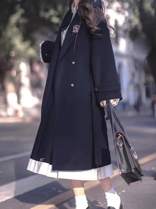 Manteau cocon élégant en laine à double boutonnage bleu