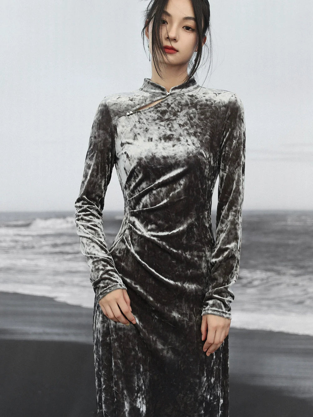Dress China Velvet Diamond Gold